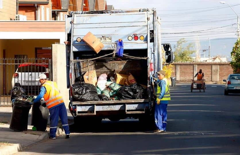 Municipio de Curicó llama a acogerse a rebajas de multas e interés por derechos de aseo