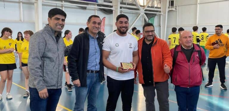 Más de 300 deportistas dieron inicio a la Liga Regional de Balonmano 2024