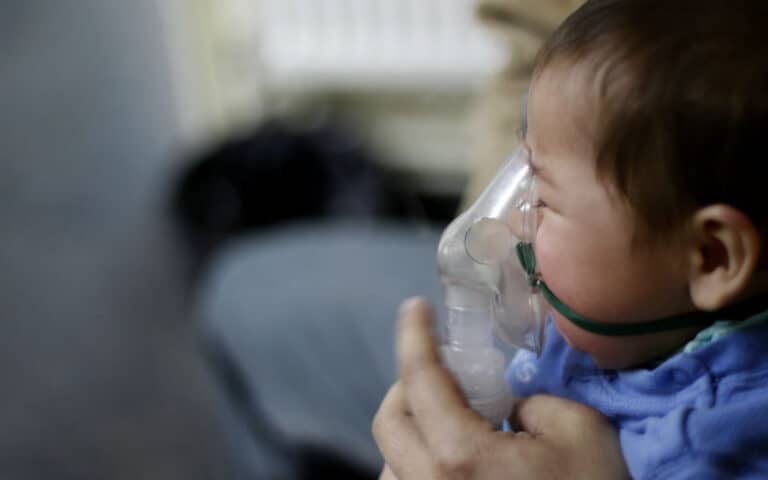 Aumentan casos de urgencia por enfermedades respiratorias en el Maule