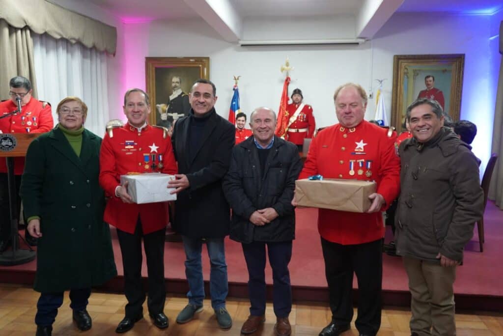136 años de vida cumplió la 1era compañía "Esmeralda" del Cuerpo de Bomberos de Curicó