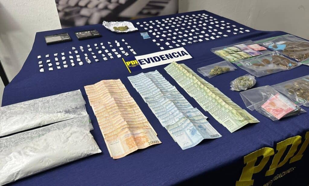 PDI de Curicó detuvo a cinco personas por microtráfico de drogas