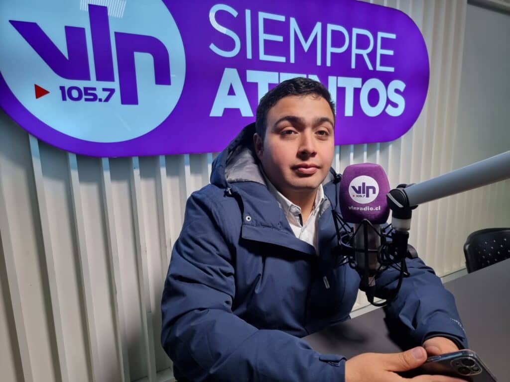 VLN Radio entrevistó al precandidato más joven al concejo municipal de Curicó
