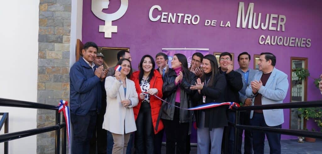Ponen en funcionamiento nuevo centro de la mujer en Cauquenes