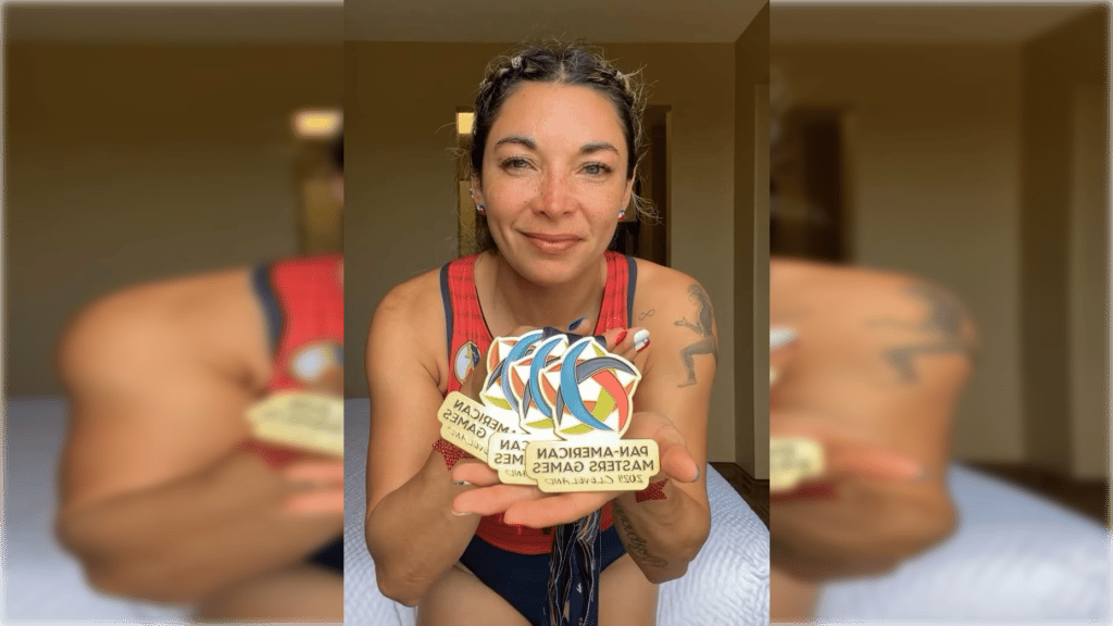 Evelyn Ortíz triple campeona panamericana máster en Estados Unidos