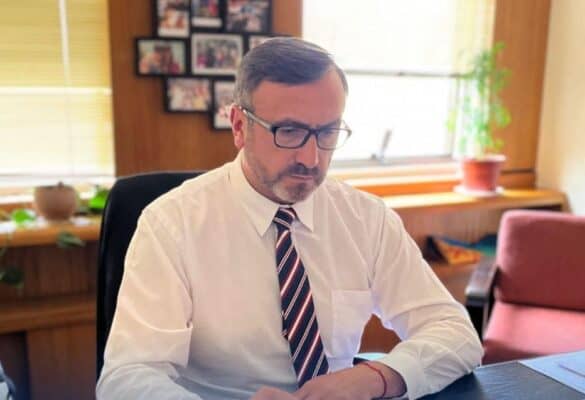 Diputado Pulgar entregó antecedentes a Energía y la Segpres sobre presuntos vínculos del director de la SEC Maule con empresas