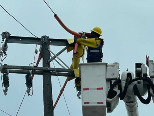 Anuncian corte programado de energía eléctrica este domingo en Curicó