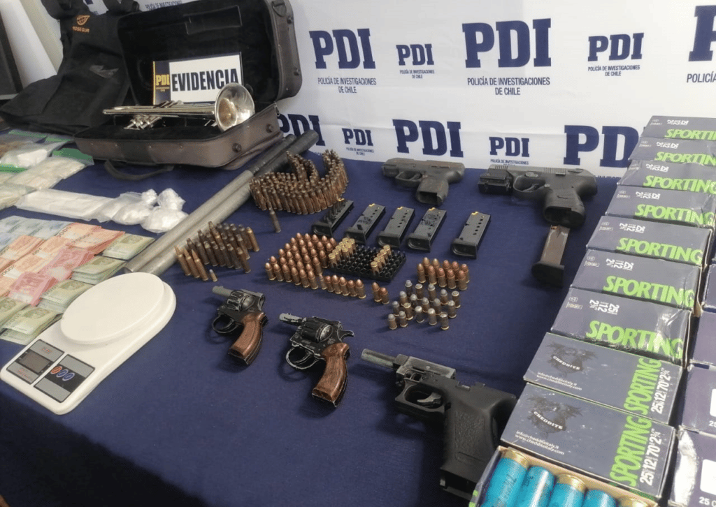 PDI de Curicó detuvo a miembros de banda armada dedicada a robos violentos y tráfico de drogas