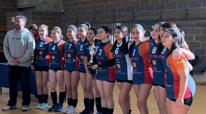 Destacada participación del Club de Amigos del Vóleibol en Talca