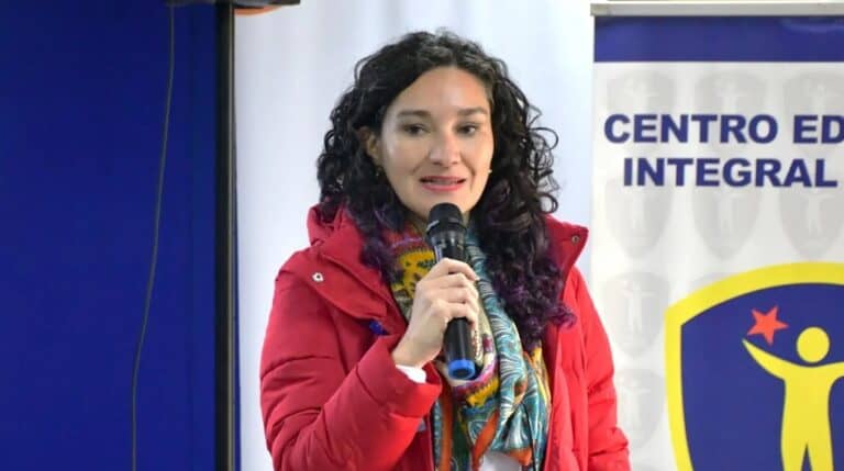 A un año del escándalo: Concejala Contardo exige resultados de sumarios por licencias médicas y alcalde reconoce retrasos