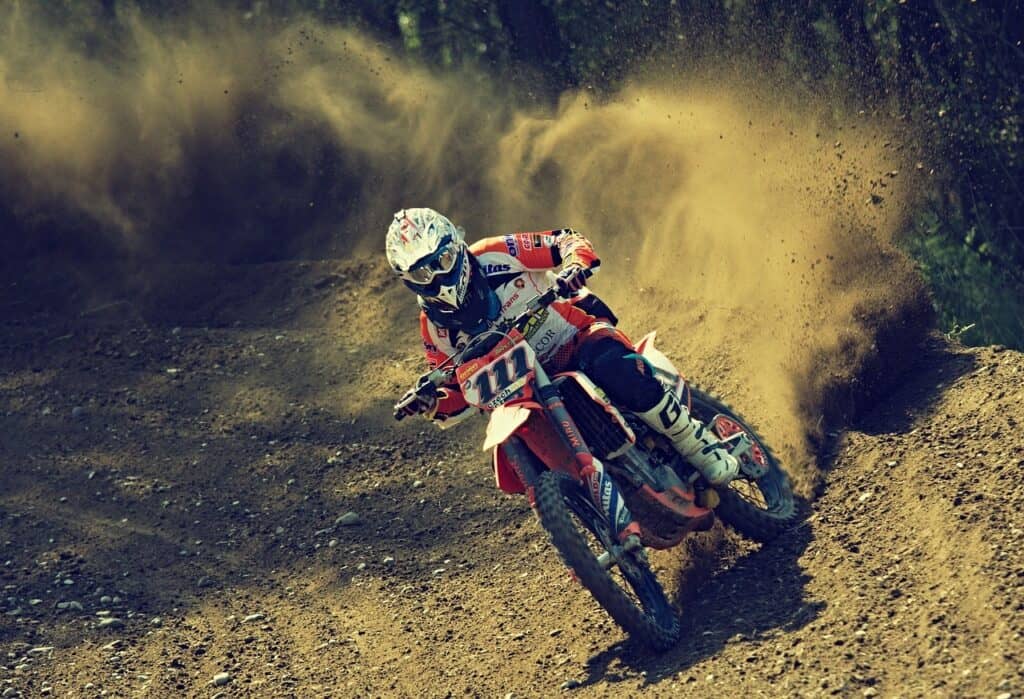 Pablo Yarur Terre marca un nuevo hito en el motocross latinoamericano con el éxito del PitBike Fest
