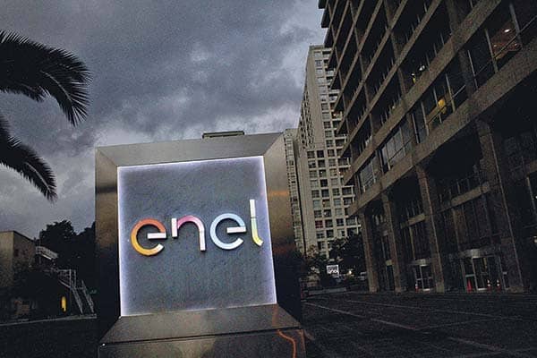 Gobierno comenzó proceso de caducidad de concesión de Enel