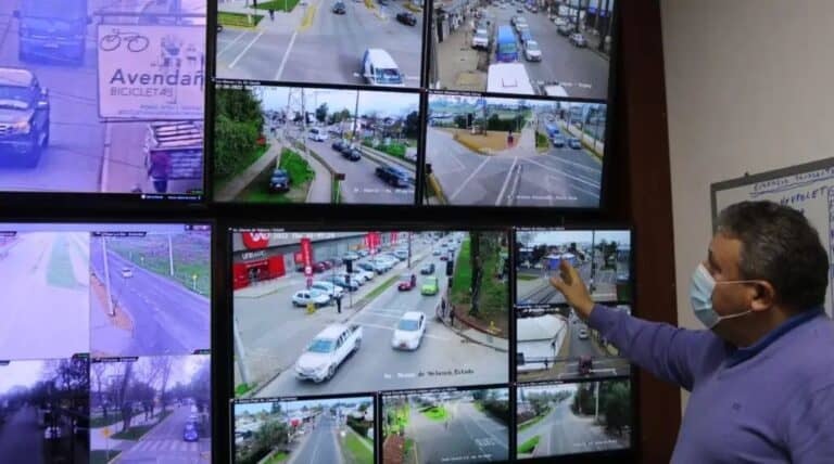 Alcalde de Curicó destaca trabajo conjunto de Central de Cámaras de Teleprotección y Carabineros