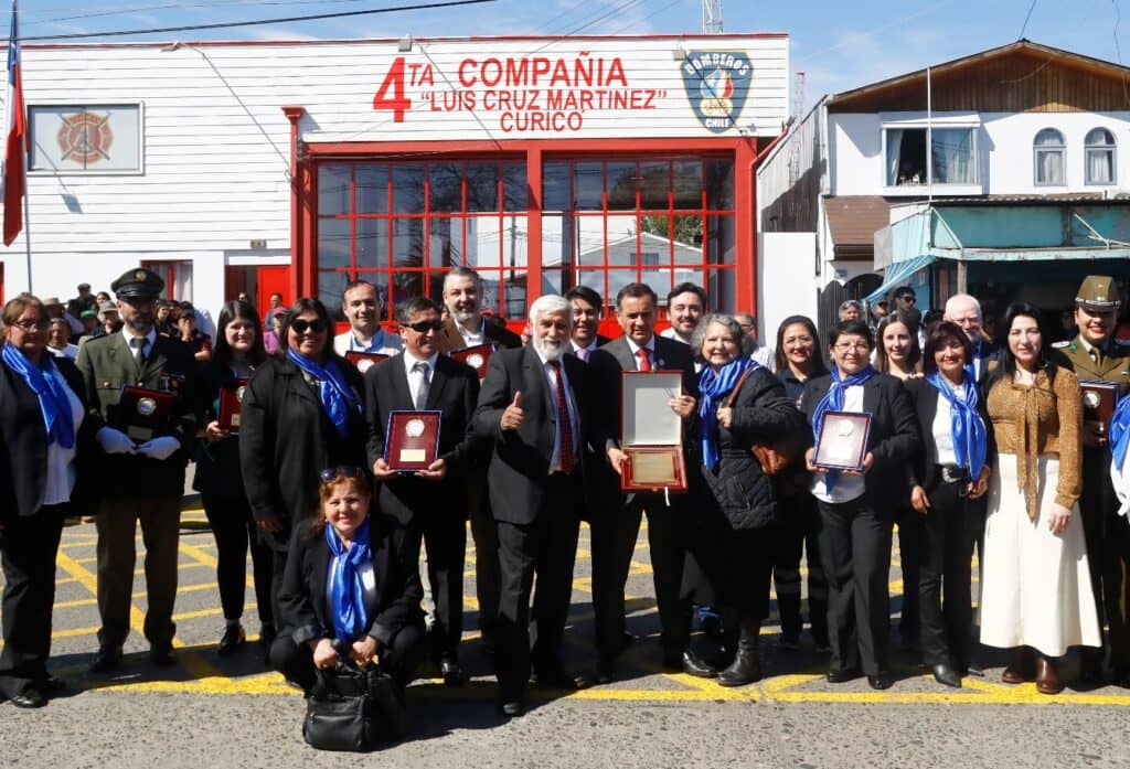 Con desfile se conmemoró el 113 aniversario de la Cuarta Compañía de Bomberos Luis Cruz Martínez
