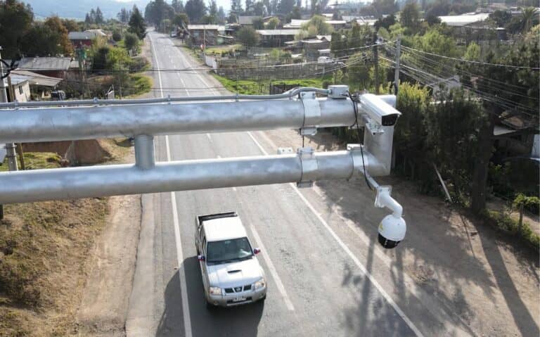 Inauguran el primer pórtico de seguridad lector de patentes en la comuna de Licantén