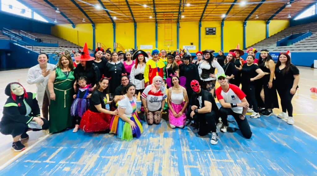 Halloween se apoderó del Taller de Zumba en el gimnasio Abraham Milad