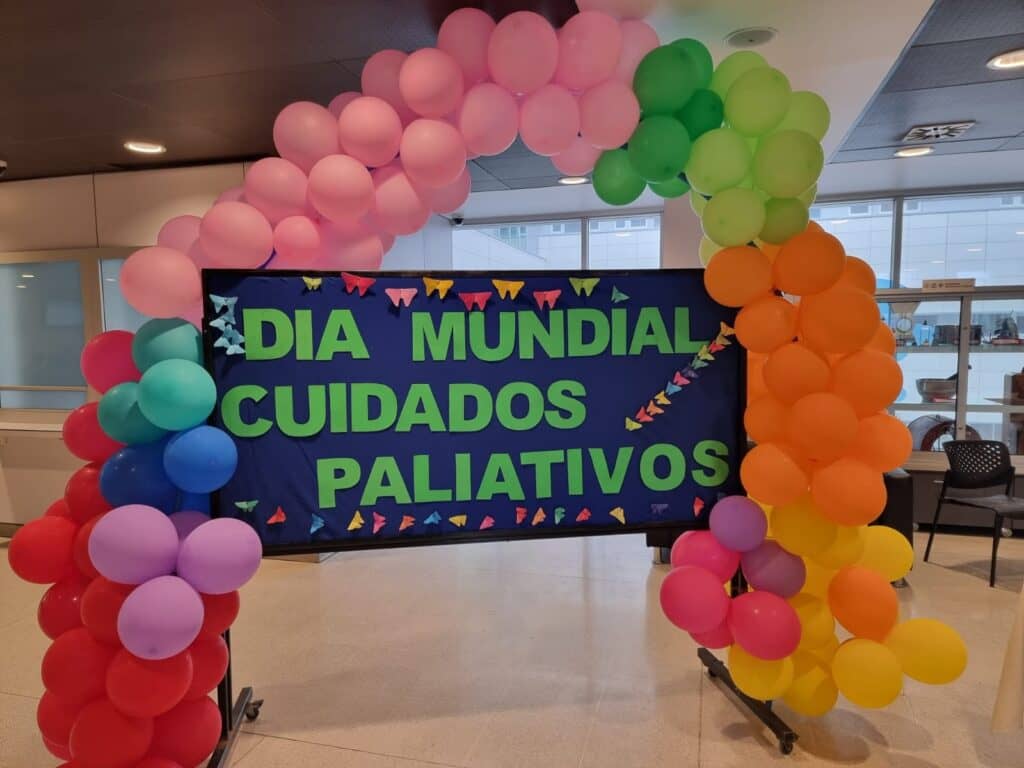 Hospital de Curicó conmemora Día Mundial de los Cuidados Paliativos 2024