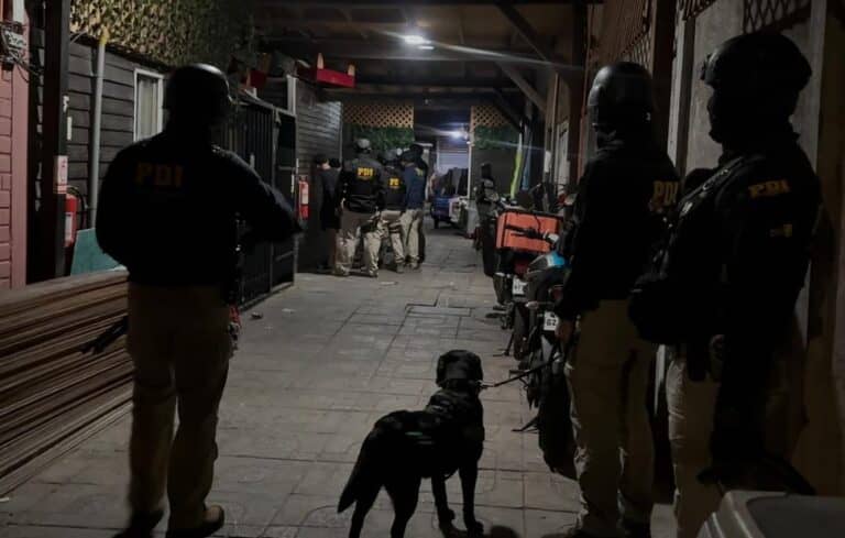 Tribunal dejó en prisión preventiva a banda que cometía robos violentos en salones de juegos del Maule Sur