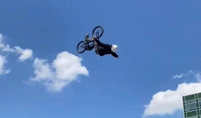 Sebastián Valenzuela brilló en la rampa más grande de Sudamérica