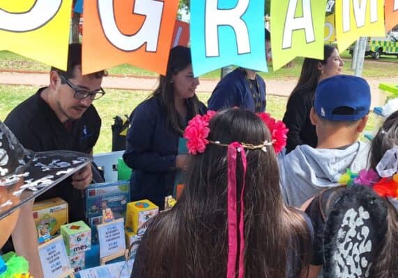 Equipo de la Salud Municipal de Curicó participó en Carnaval de la Inclusión