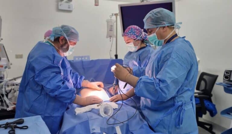 Salud Pública: Maule se posiciona como el tercer Servicio de Salud más resolutivo del país en listas de espera