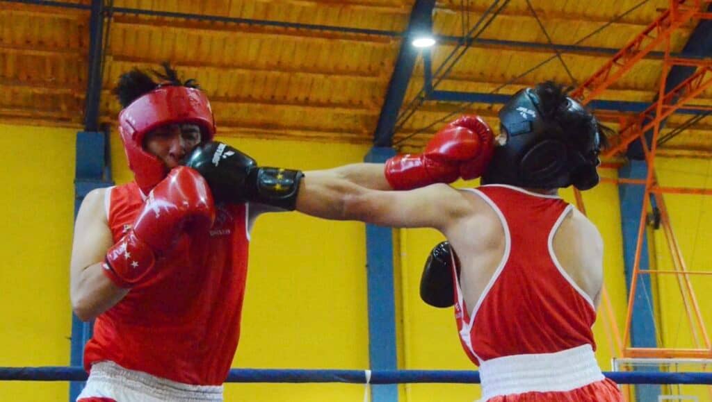 Con éxito se llevó a cabo el Boxeo de los Barrios