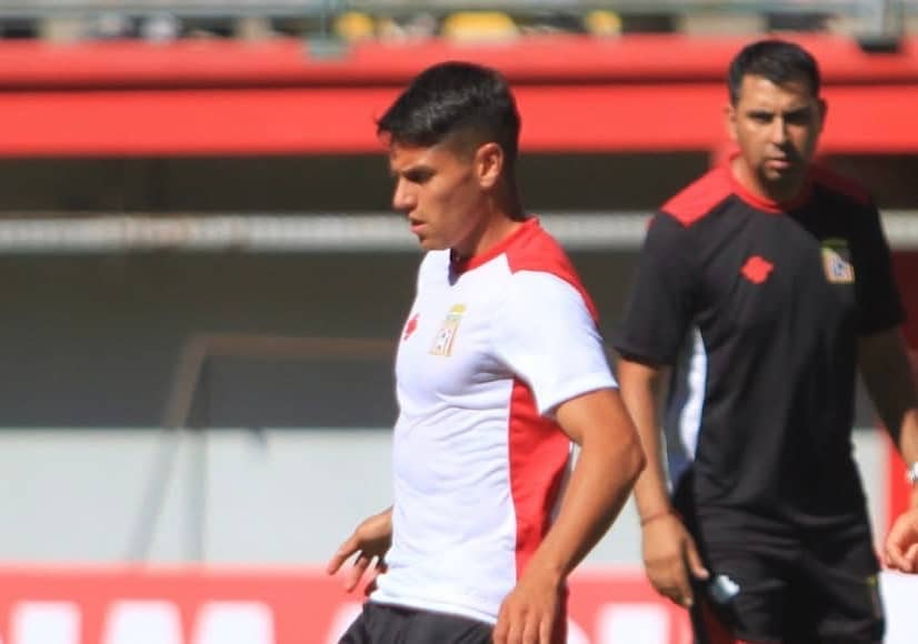Unión Española pone sus ojos en Yerko Leiva