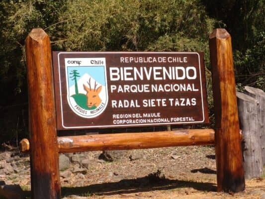 Conaf cerrará Reserva y Parque Radal Siete Tazas por temperaturas extremas de este fin de semana