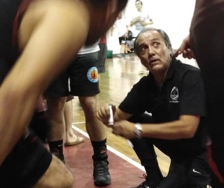 Este viernes será operado el técnico Claudio "Zorro" Quezada