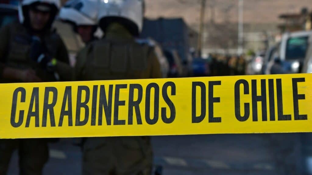 Persecución en la Ruta 5 finaliza con sospechoso lanzándose al río Lircay para evadir a Carabineros