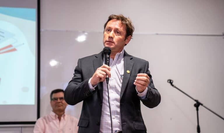 Gobernador Regional criticó deuda de arrastre dejada por la administración anterior