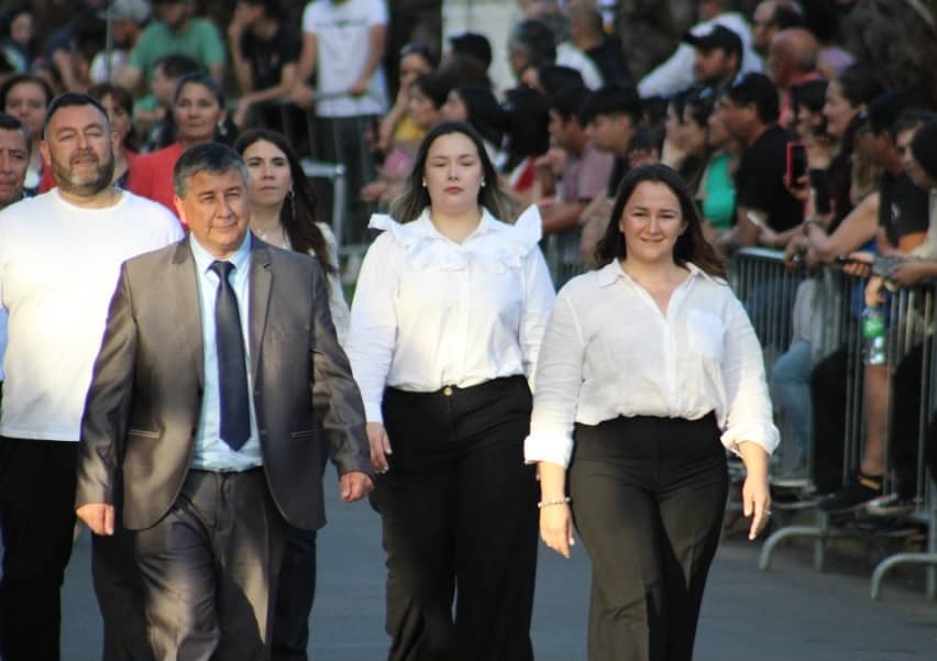 "Podíamos estar frente a la comisión de delitos": Exfuncionaria denuncia a alcalde de Teno por presuntas irregularidades