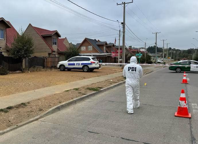 Con detención ampliada quedó sujeto que asesinó a su hermano gemelo en Constitución