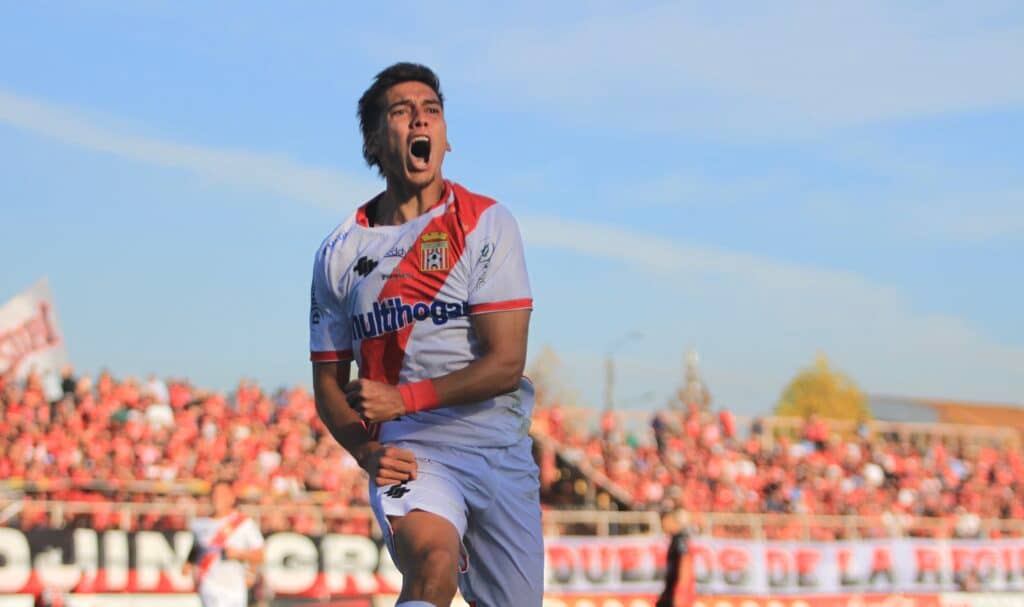 Curi Classic: El Derby maulino se tiñe de albirrojo