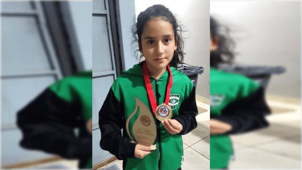 Dominique Hidalgo es la promesa curicana que conquista el tenis de mesa nacional