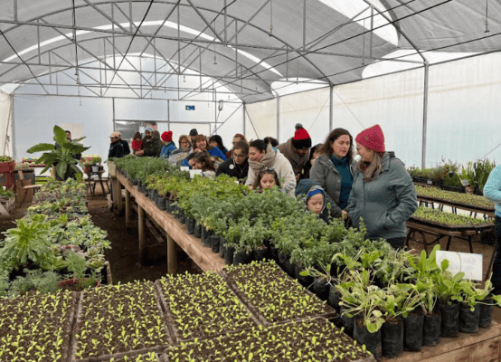 Municipio de Curicó organizó recorrido por la Granja Agroecológica en Día de los Patrimonios 2025