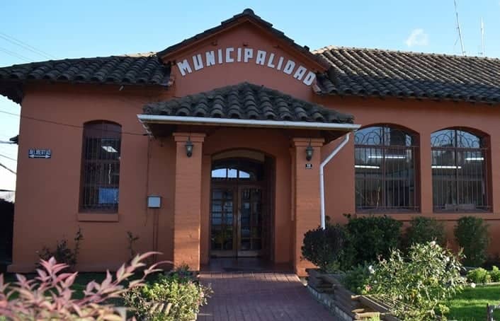 Seremi de Salud del Maule inicia atención semanal en Municipalidad de Hualañé para facilitar trámites y consultas