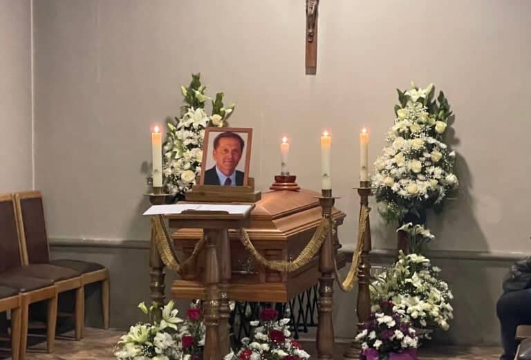 Curicó despide hoy a "Carlitos Herrera", emblemático fotógrafo y profesional de la prensa local