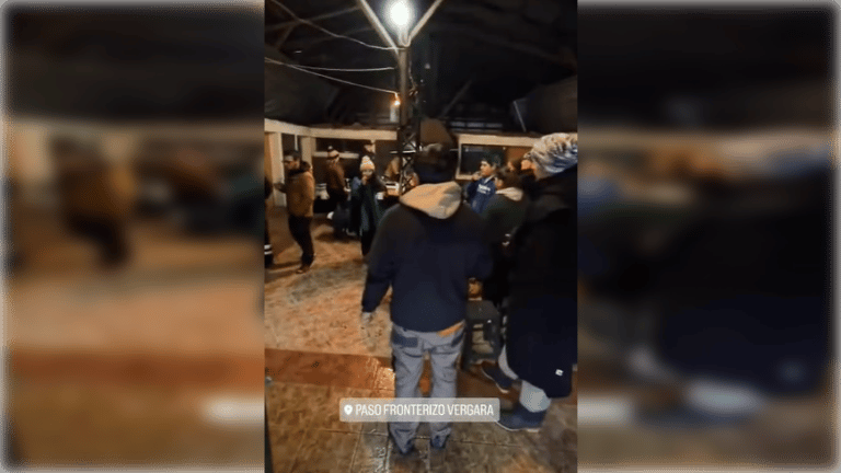 Alcalde de Romeral molesto por fiesta en Paso Vergara: "Pone en peligro la seguridad nacional"