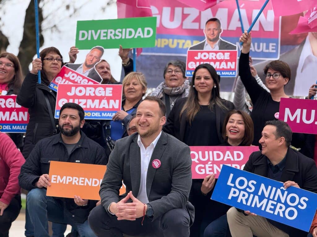 Diputado Guzmán refuerza su programa de reelección con propuestas ciudadanas