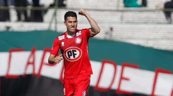 Curicó Unido oficializa la llegada de Eugenio Isnaldo para la recta final del Ascenso