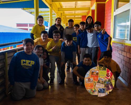 Estudiantes del Centro Educativo Peumayén refuerzan diversas habilidades con taller de Cartas Pokémon
