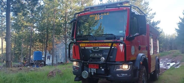Incendio en Caone: Vivienda queda totalmente destruida y deja un damnificado
