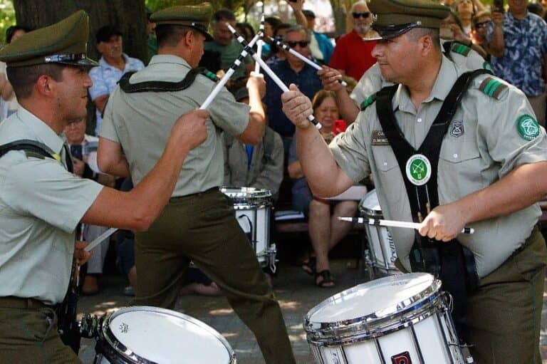 La "Small Band" del Orfeón Nacional de Carabineros debutará en Los Niches con un concierto gratuito masivo