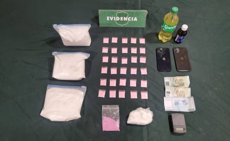Homicidio frustrado a carabinero: Funcionarios repelen ataque en carretera y detienen a narcotraficantes