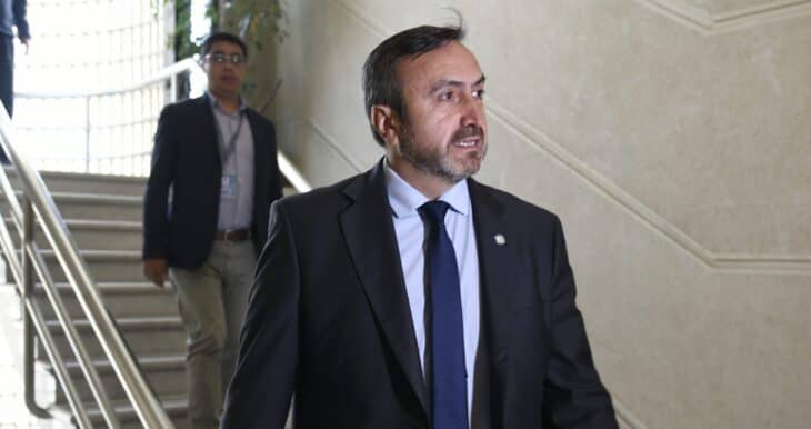 Defensa de diputado Pulgar solicitará cierre de investigación para avanzar a juicio en su contra