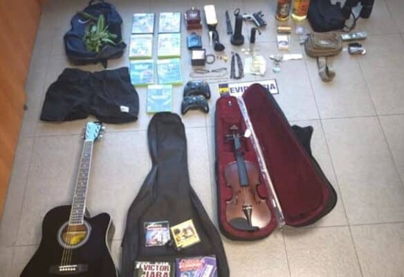Detectives de la PDI capturan en flagrancia a dos menores tras millonario robo en Colbún