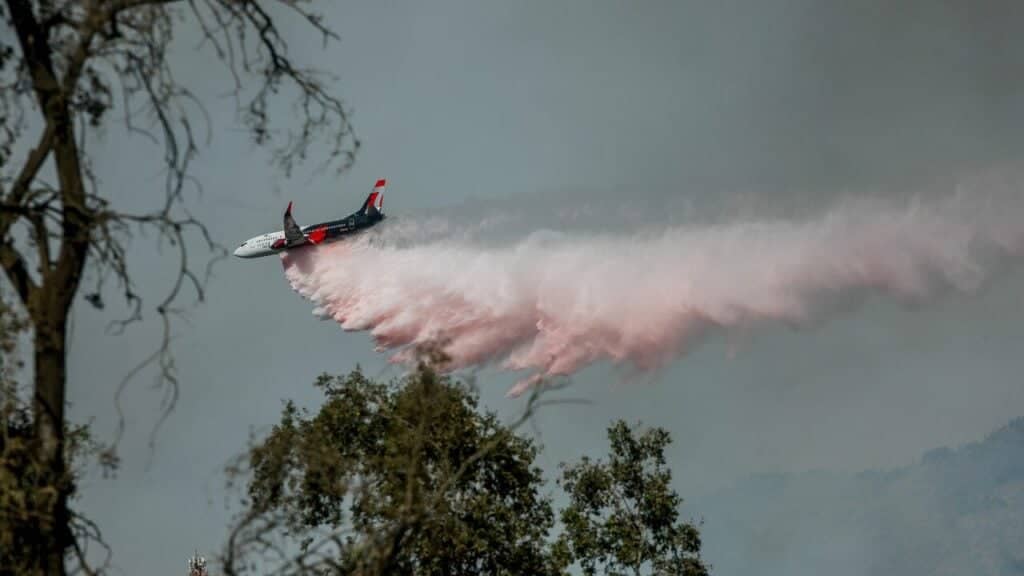 Conaf activa "Botón Rojo" en el Maule y otras cinco regiones ante riesgo extremo de incendios