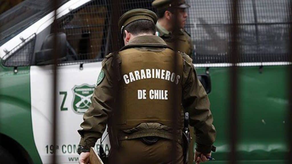Palquibudis: Violento volcamiento en Ruta J-60 deja tres lesionados