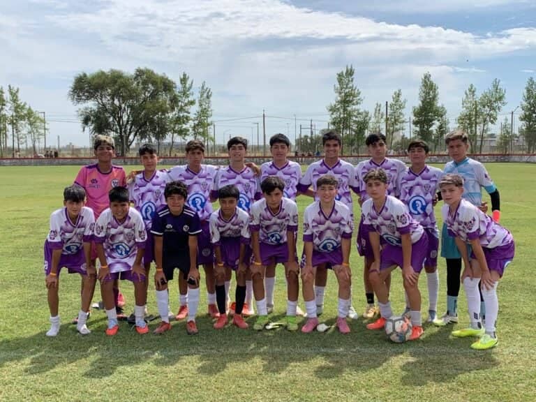 Academia Samuel Reyes brilla en Argentina: Categorías 2012 y 2017 avanzan a etapas decisivas en Córdoba