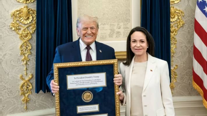 Trump sugiere involucrar a María Corina Machado en el futuro de Venezuela
